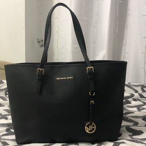 Michael kors jet set large tote saffiano leather